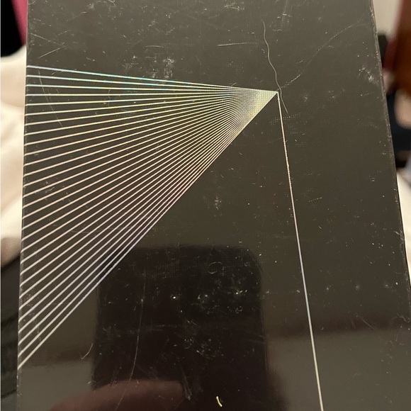 For iPhone 13 Pro Case with Stand 2-in-1 Magnetic & Built-in Invisible Kickstand - Picture 9 of 9